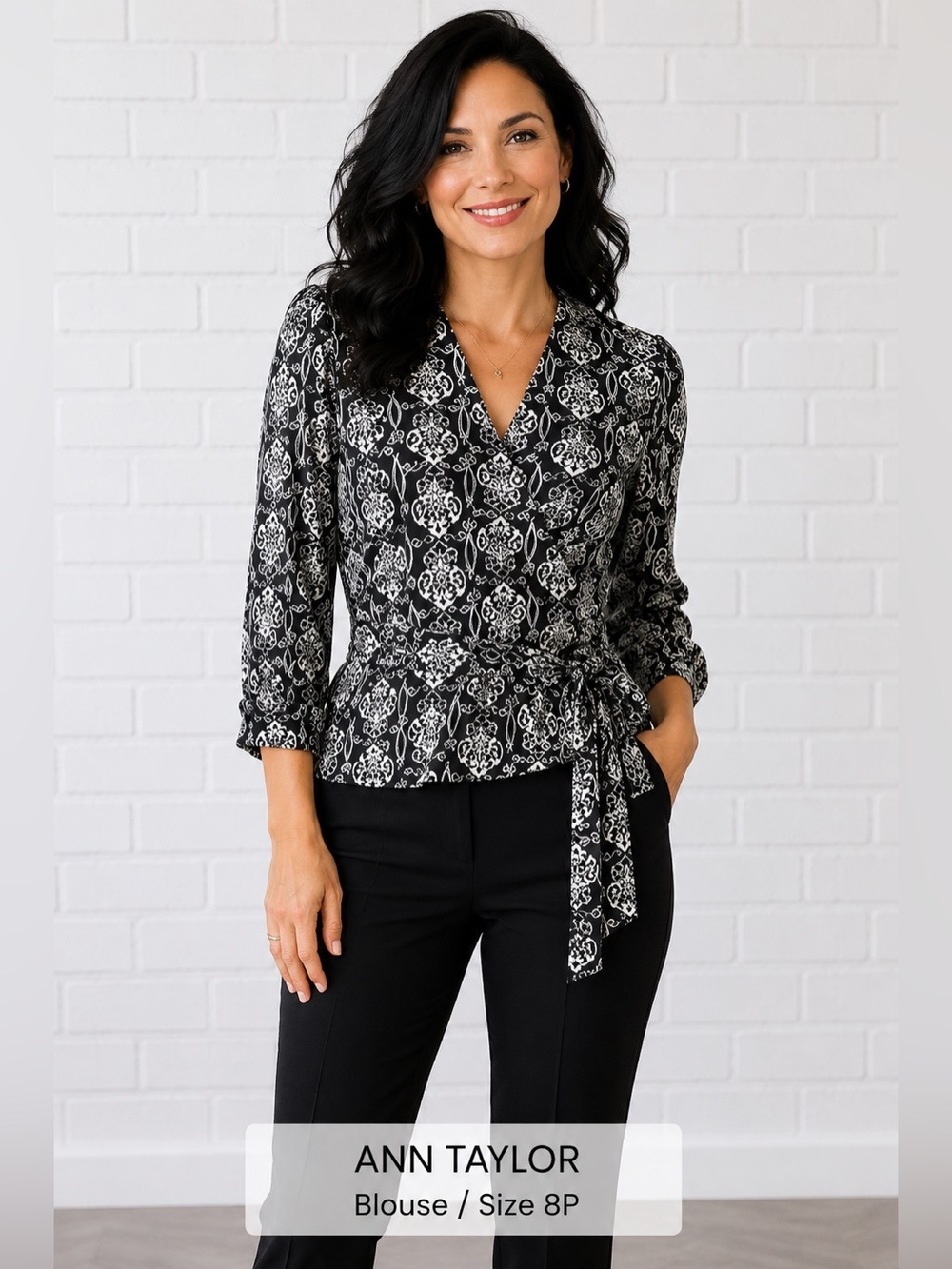 Ann Taylor Black and White Patterned Blouse/size 8P